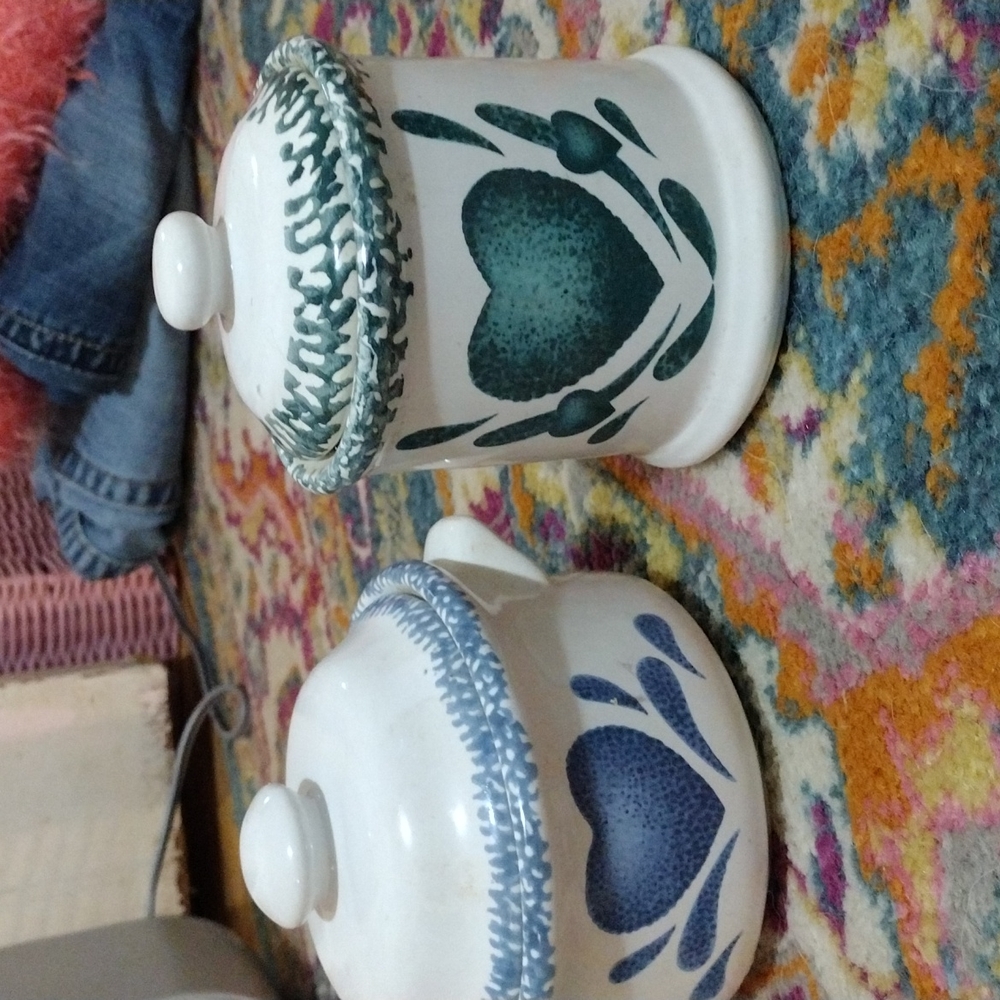 Cute one blue one green made in China. Vintage.